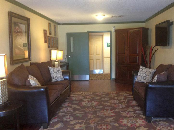 Intown Suites Extended Stay Decatur Al Екстериор снимка